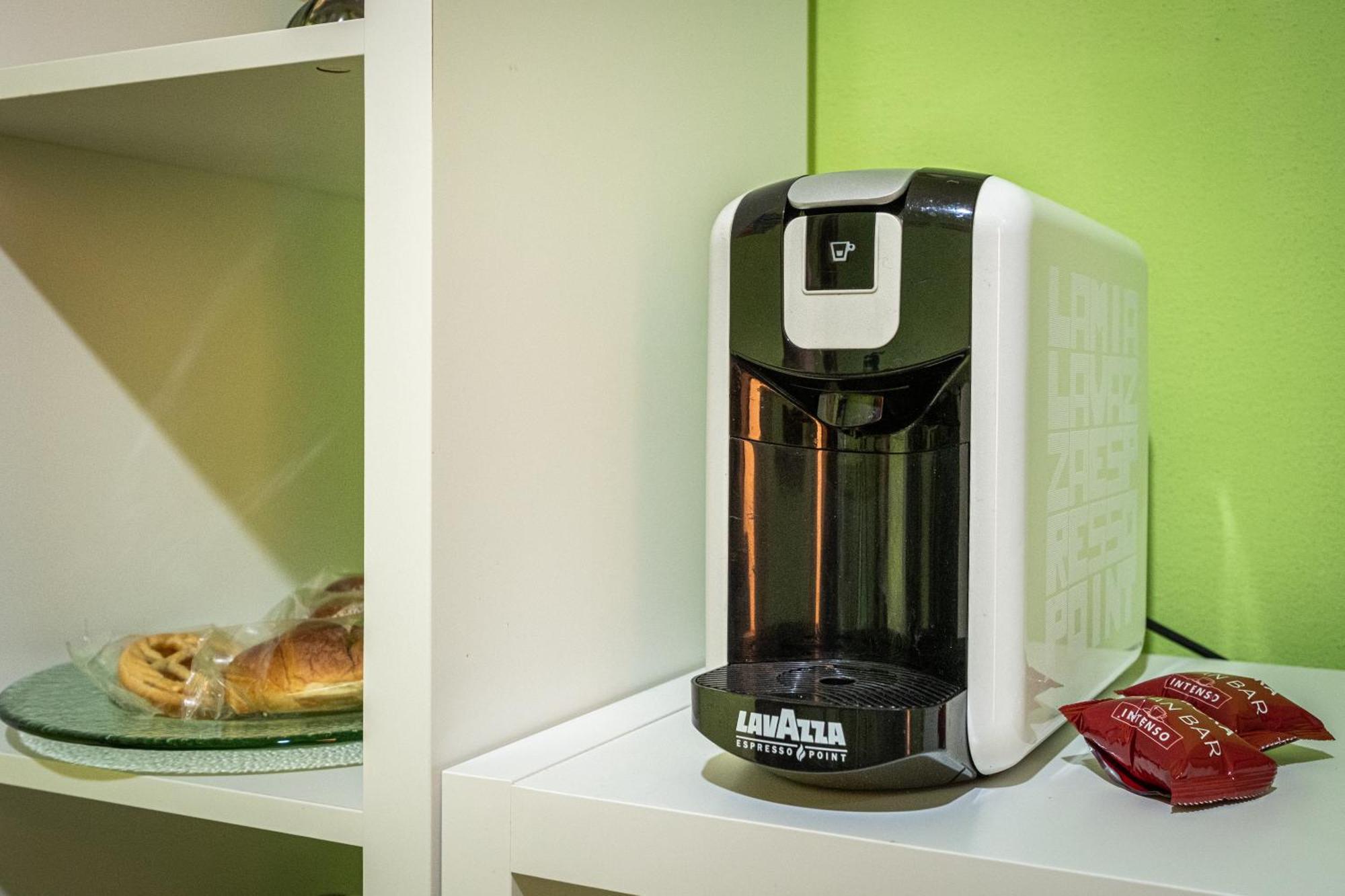Butterfly Apartment Cagliari - Self Check-In, No Kitchen Buitenkant foto